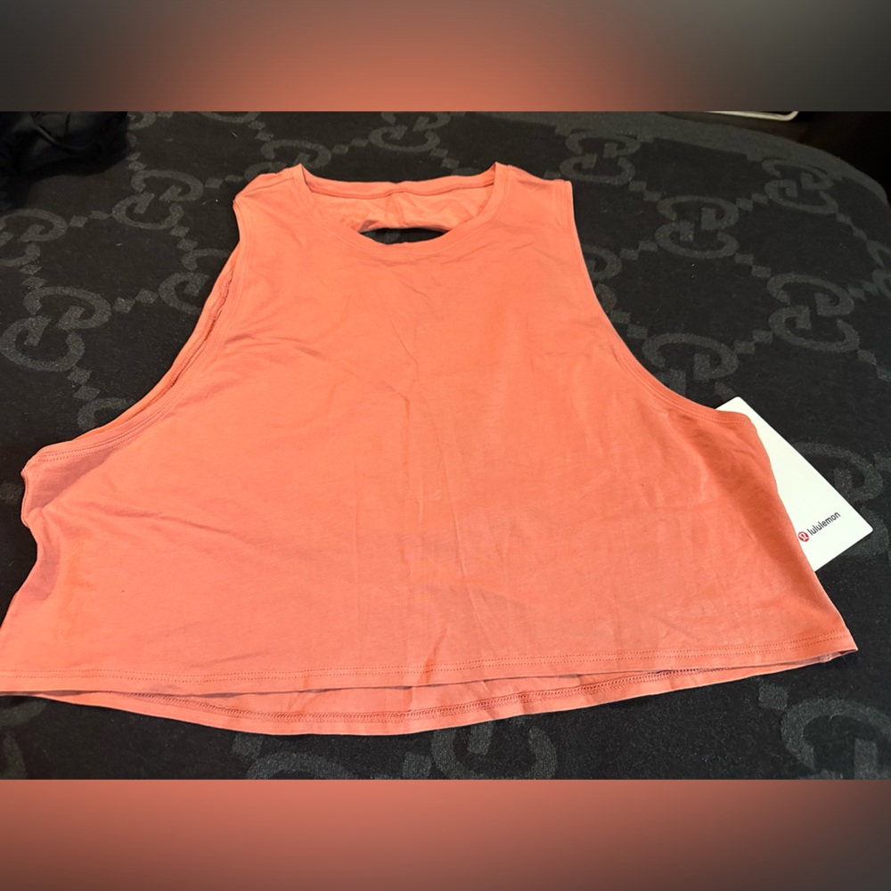 Brand New w/ Tags Lululemon Size 12 Cut Back Crop Tank